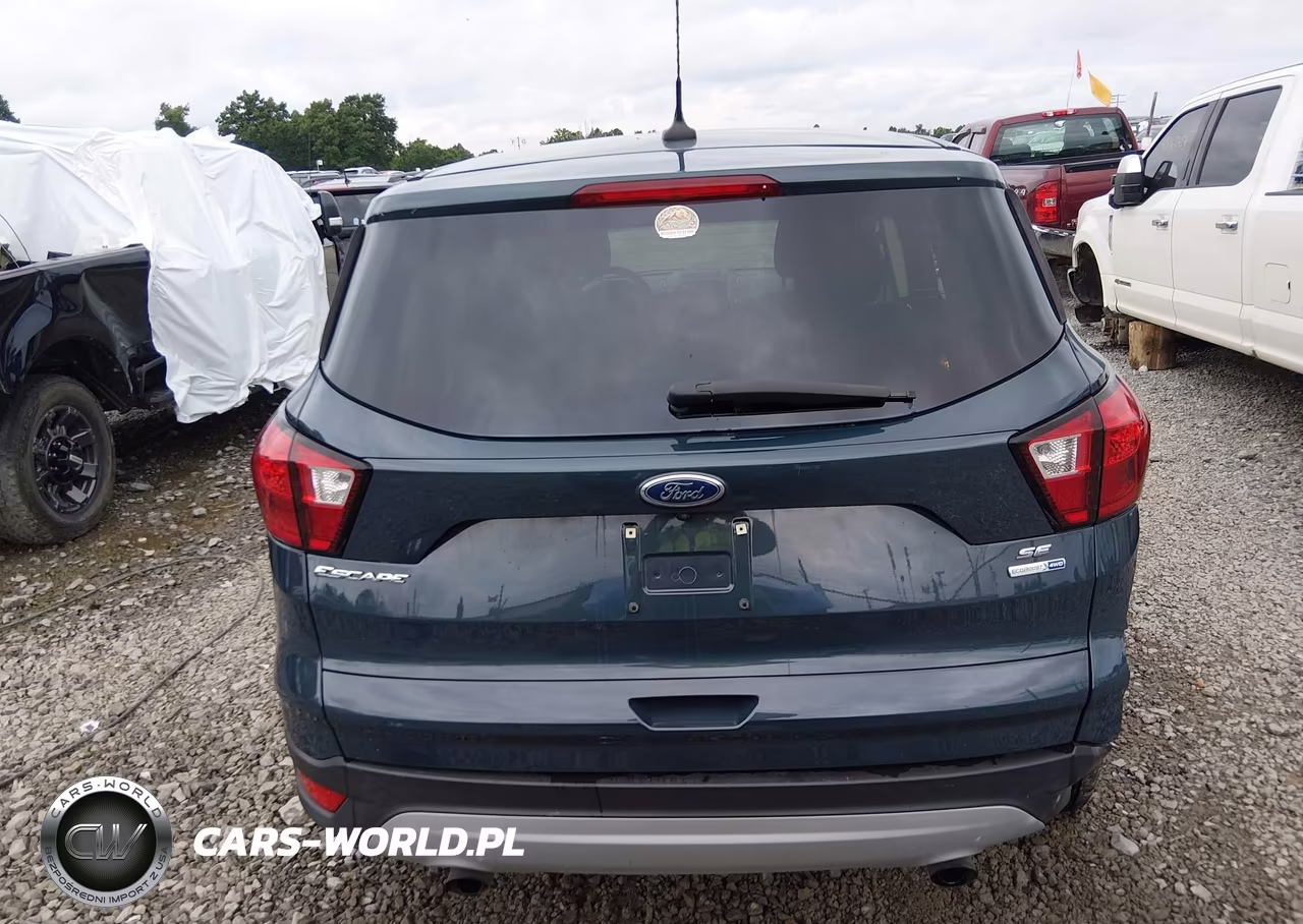 2019 Ford Escape Se VIN:1FMCU9GD9KUA69436 - 17