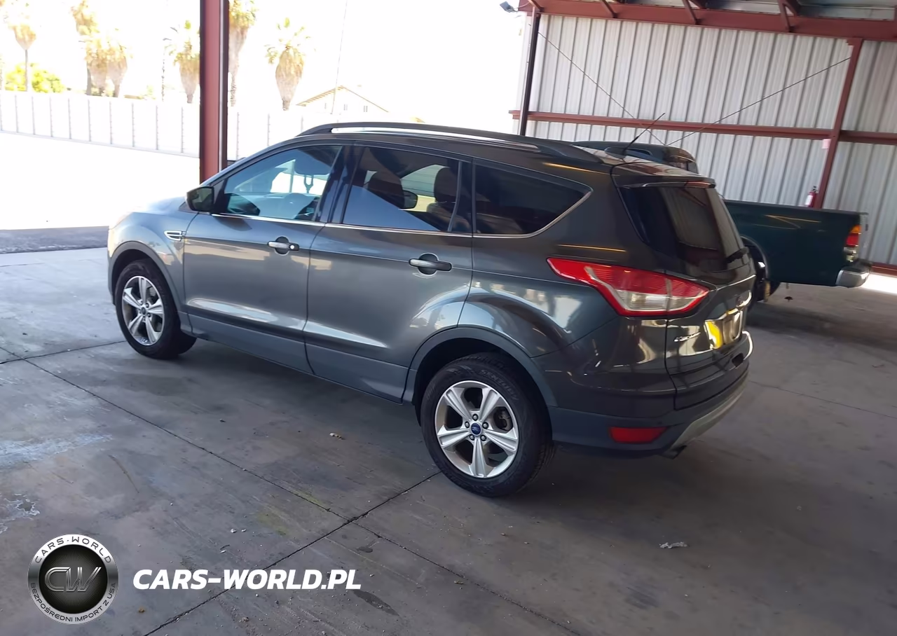 2016 Ford Escape Se VIN:1FMCU9G90GUB84588 - 3