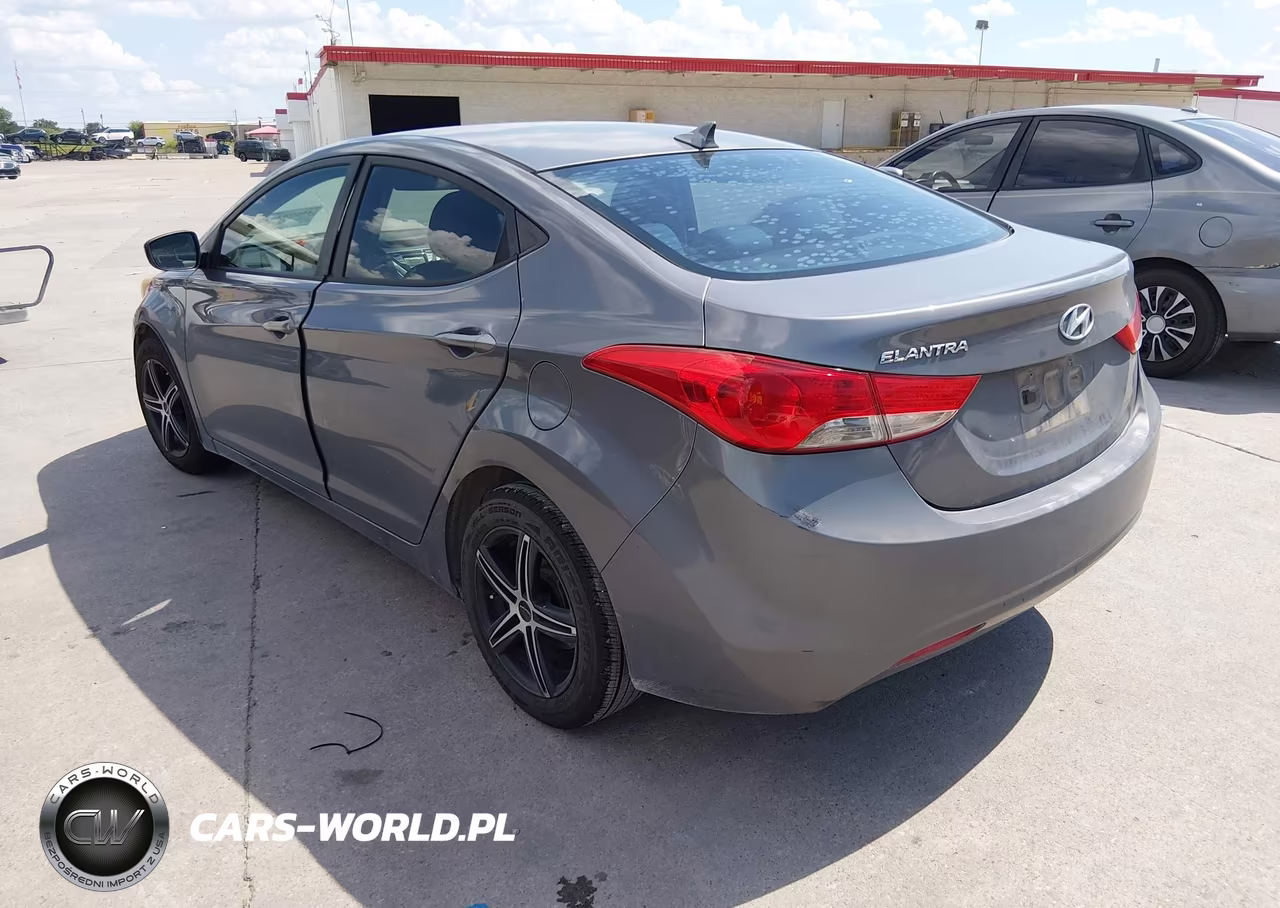 2011 Hyundai Elantra Gls VIN:5NPDH4AE8BH036469 - 3