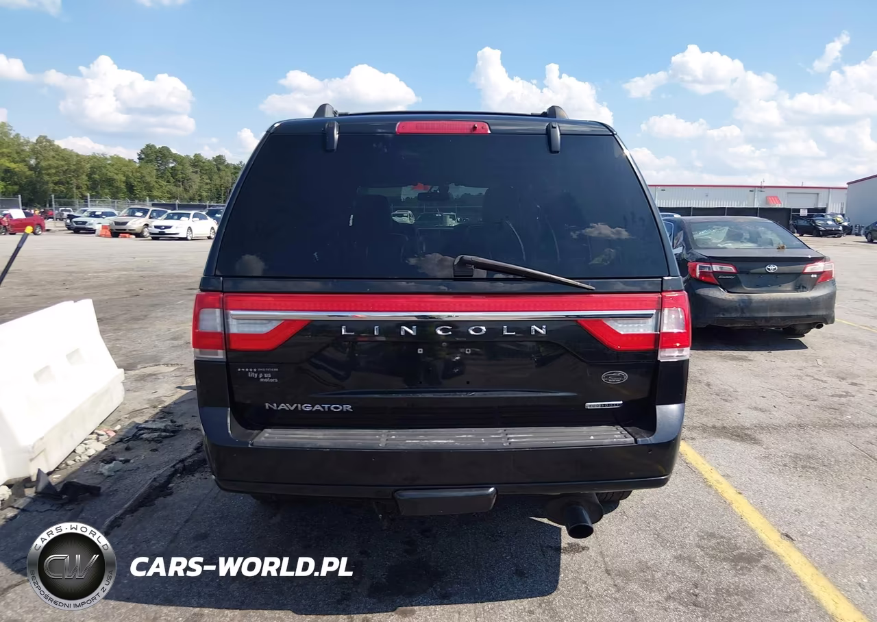 2015 Lincoln Navigator VIN:5LMJJ2HT8FEJ03814 - 16