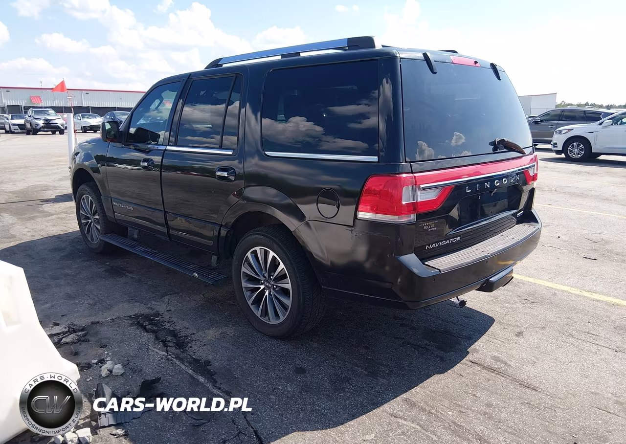 2015 Lincoln Navigator VIN:5LMJJ2HT8FEJ03814 - 3