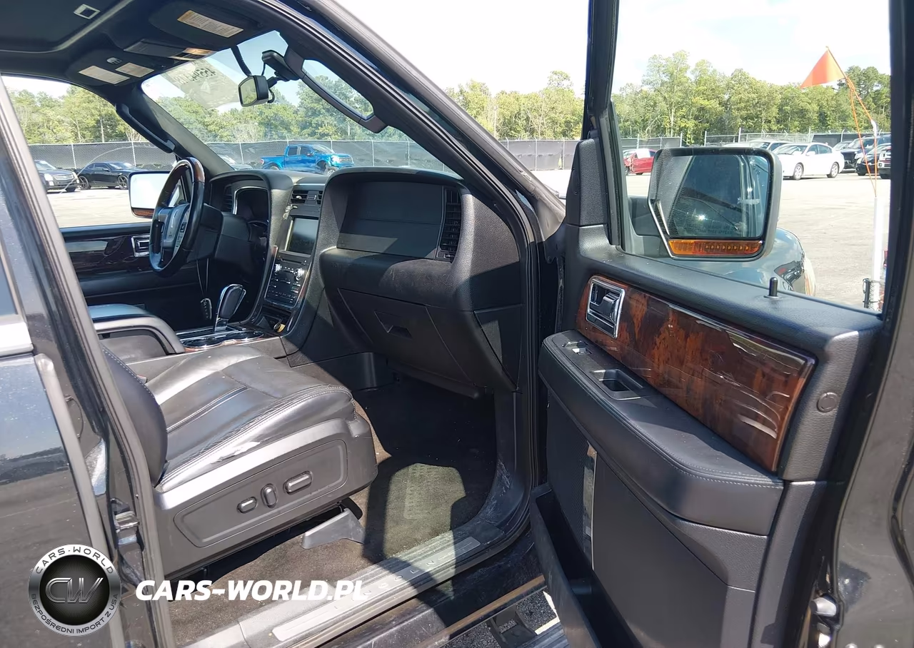 2015 Lincoln Navigator VIN:5LMJJ2HT8FEJ03814 - 5