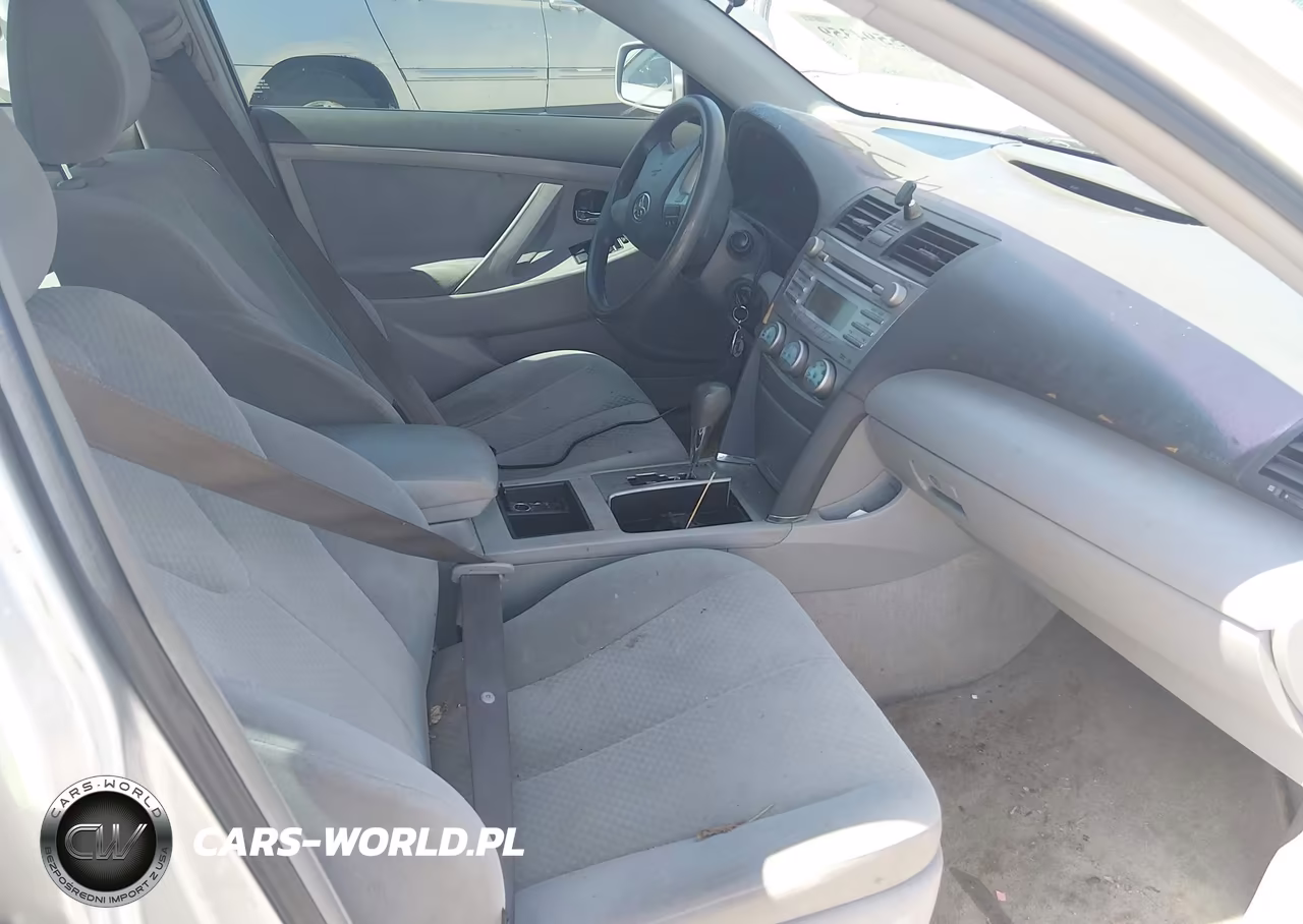 2009 Toyota Camry Le VIN:4T1BE46K79U375069 - 5