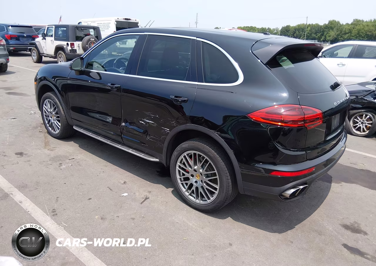 2016 Porsche Cayenne Turbo-Turbo S VIN:WP1AC2A27GLA88012 - 3