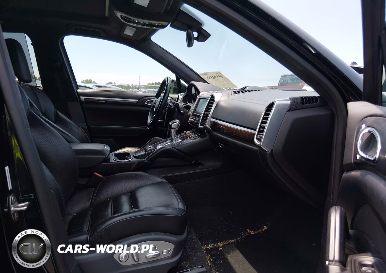 2016 Porsche Cayenne Turbo-Turbo S VIN:WP1AC2A27GLA88012 - 5