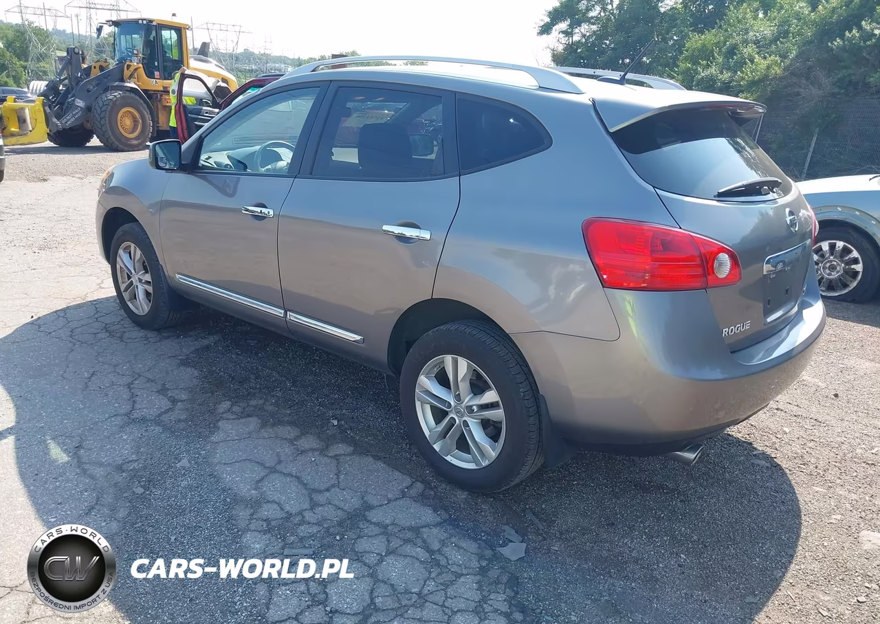 2013 Nissan Rogue Sv VIN:JN8AS5MV9DW653192 - 3