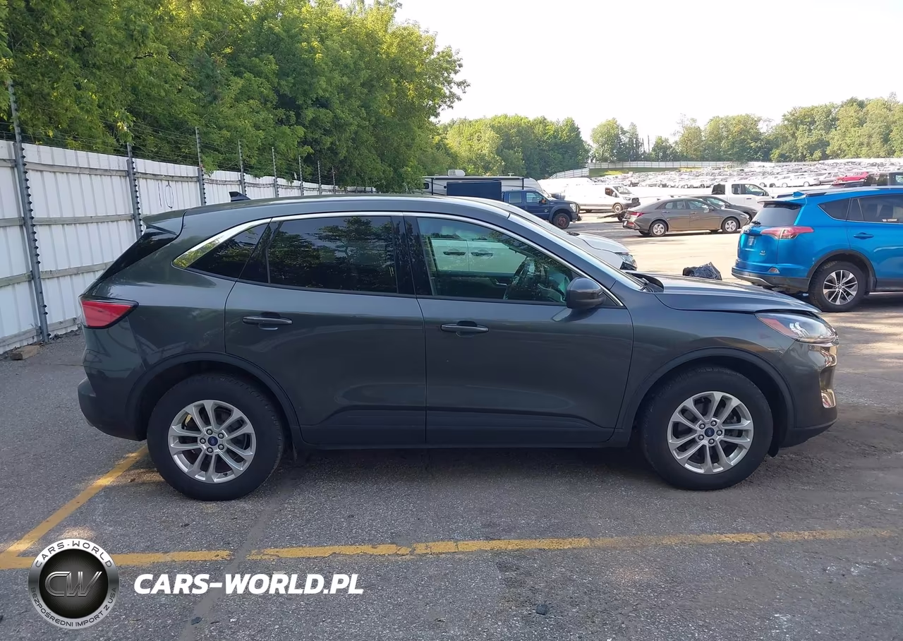 2020 Ford Escape Se VIN:1FMCU9G60LUA53726 - 13