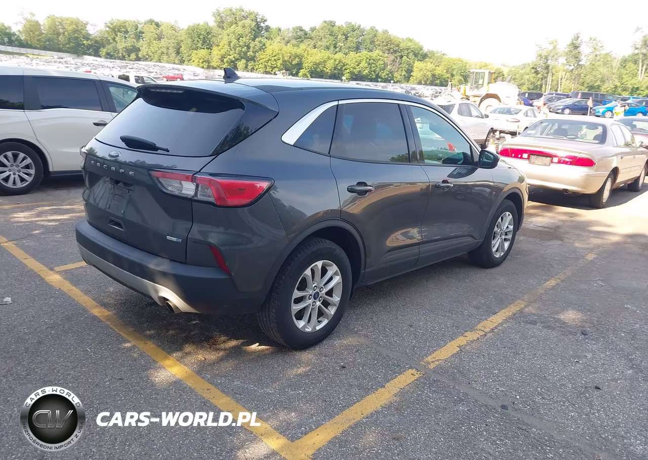 2020 Ford Escape Se VIN:1FMCU9G60LUA53726 - 4