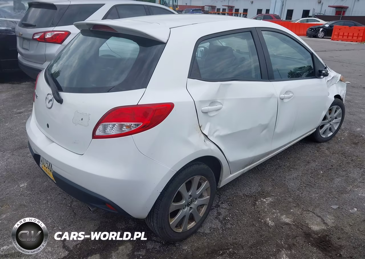 2013 Mazda Mazda2 Touring VIN:JM1DE1LY5D0161427 - 4