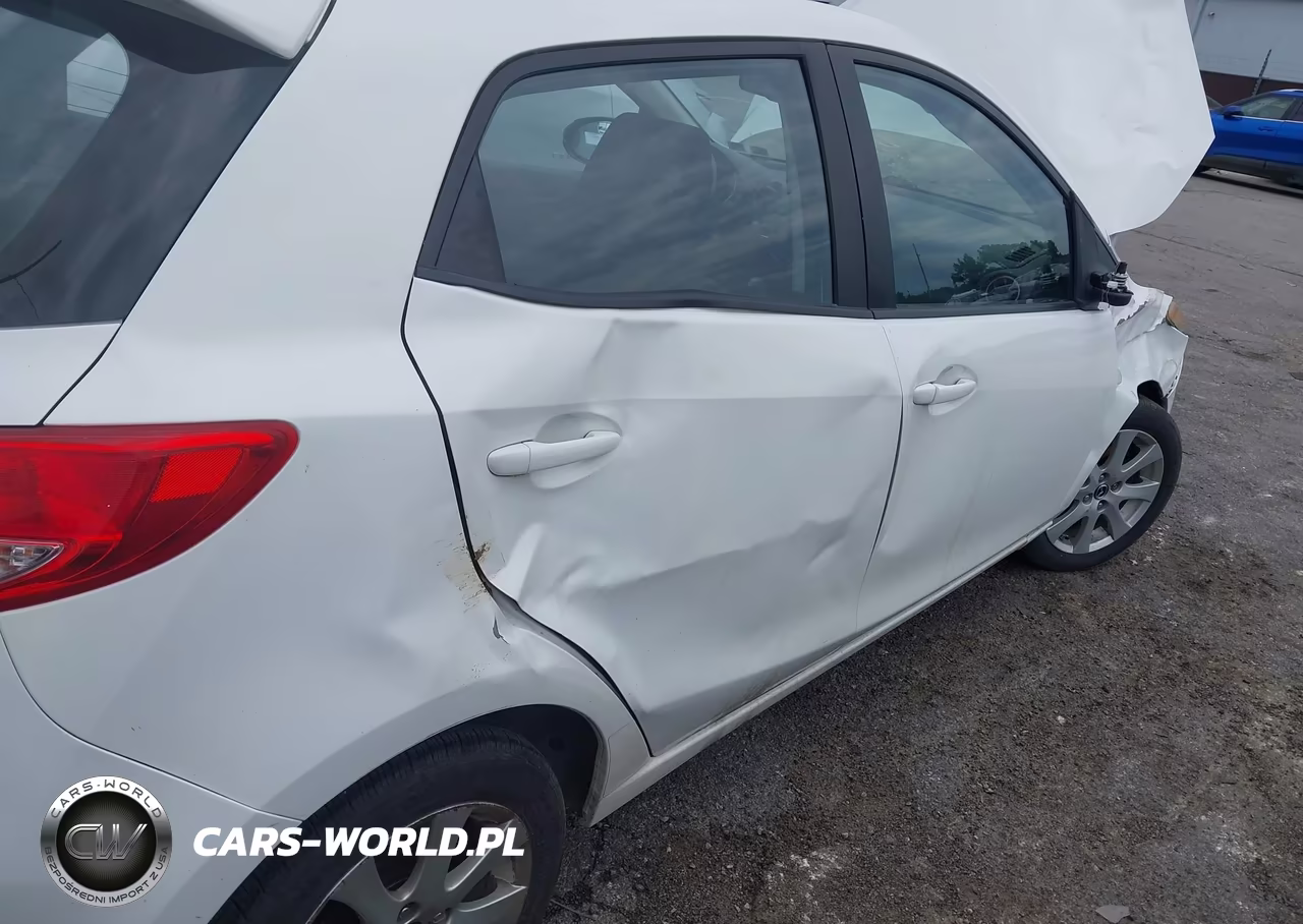 2013 Mazda Mazda2 Touring VIN:JM1DE1LY5D0161427 - 6