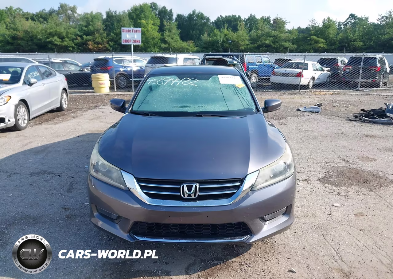 2014 Honda Accord Sport VIN:1HGCR2F56EA135682 - 12