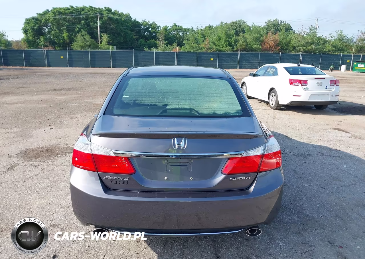2014 Honda Accord Sport VIN:1HGCR2F56EA135682 - 16