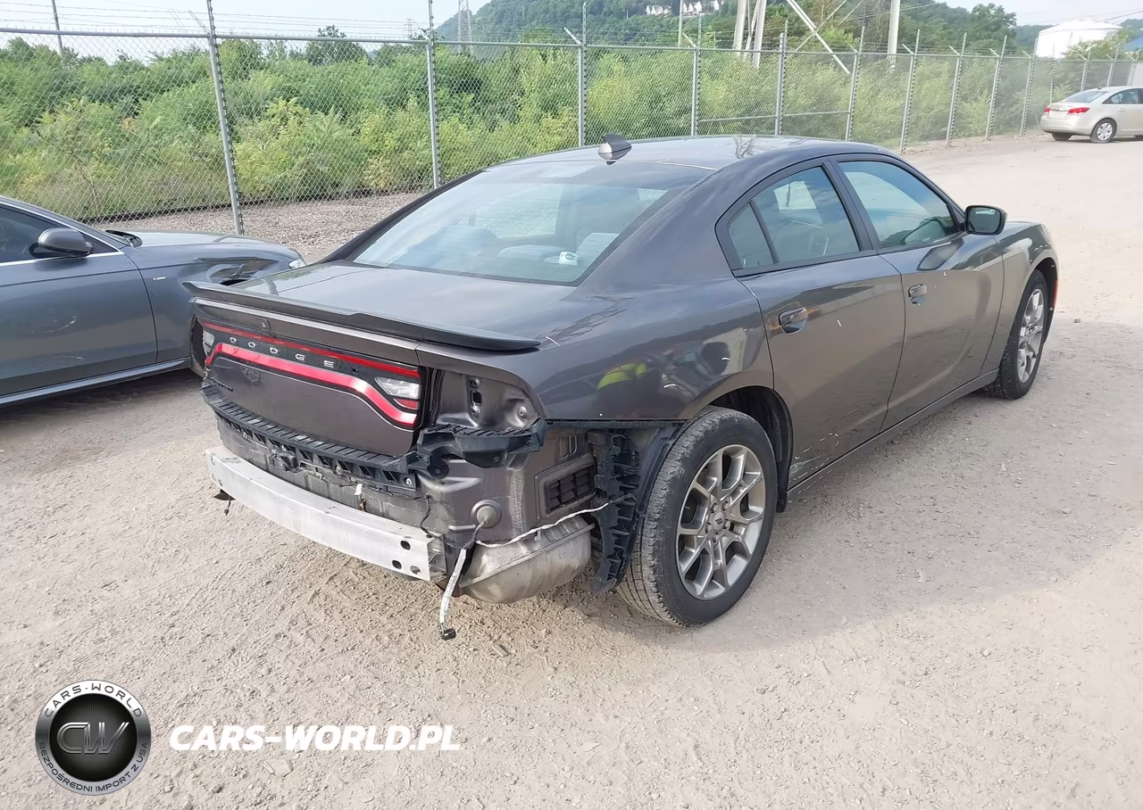 2017 Dodge Charger Sxt Awd VIN:2C3CDXJG6HH590528 - 4
