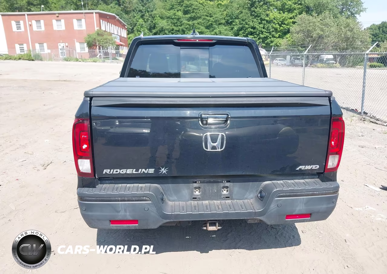 2017 Honda Ridgeline Black Edition VIN:5FPYK3F85HB009003 - 16