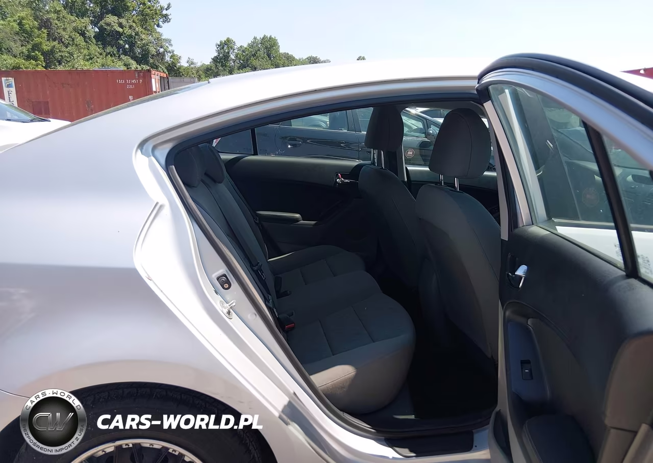 2015 Kia Forte Lx VIN:KNAFK4A68F5431497 - 8