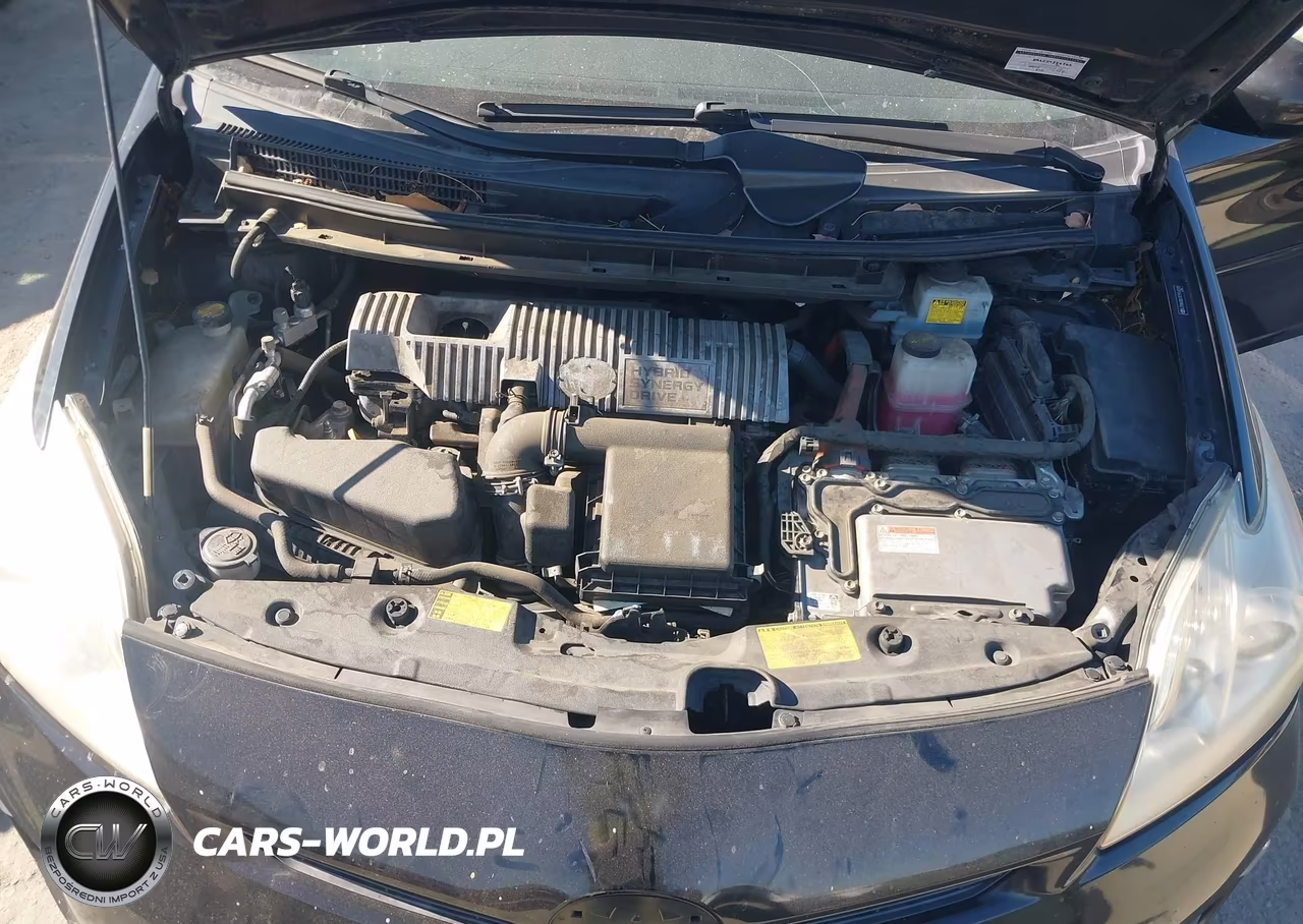 2012 Toyota Prius Three VIN:JTDKN3DU7C1514225 - 10