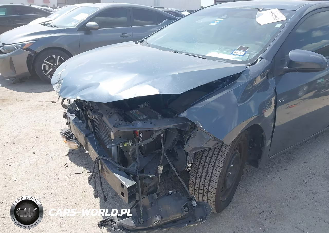 2017 Toyota Corolla Le VIN:5YFBURHE2HP580337 - 6