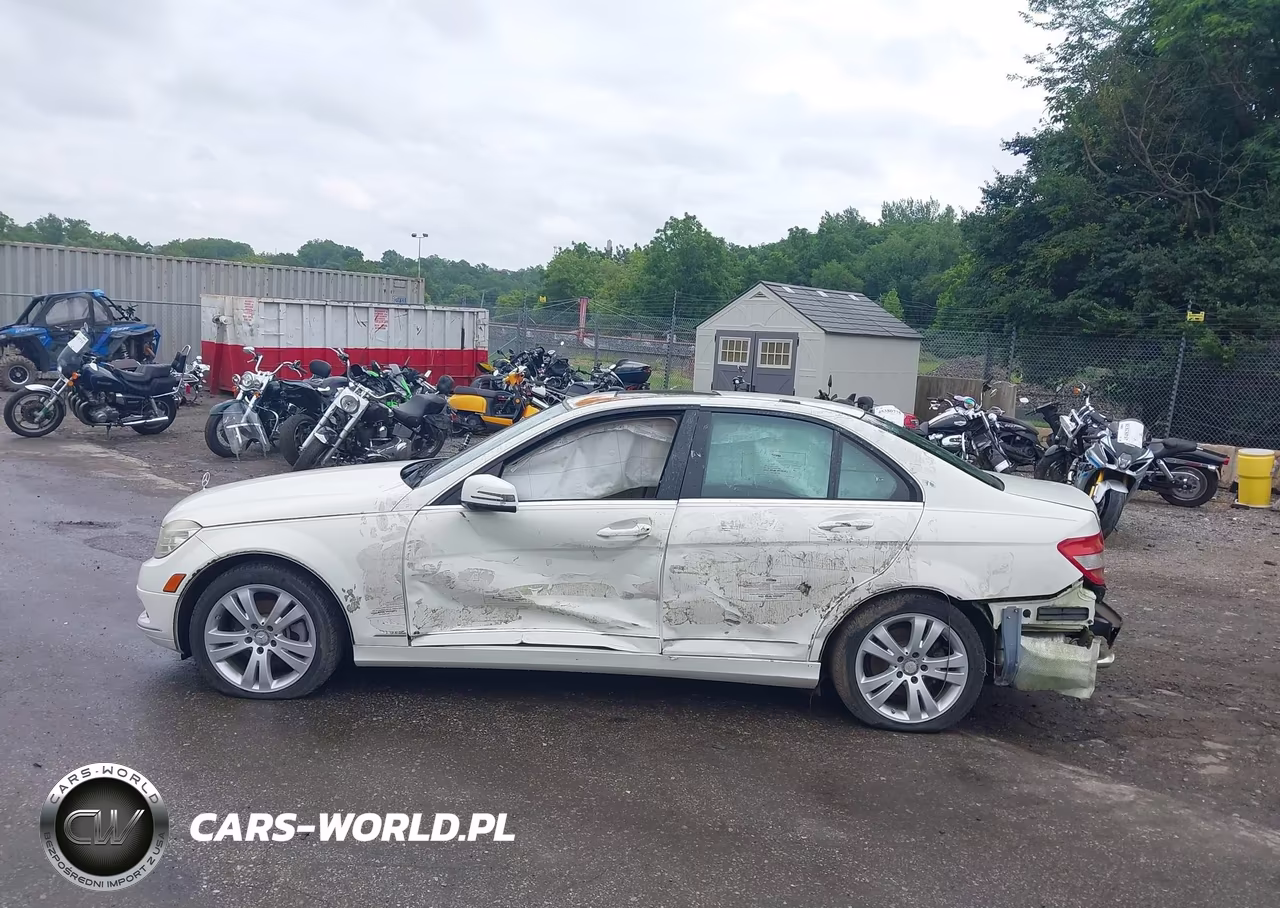2010 Mercedes-Benz C 300 Luxury 4Matic VIN:WDDGF8BB9AF458263 - 15