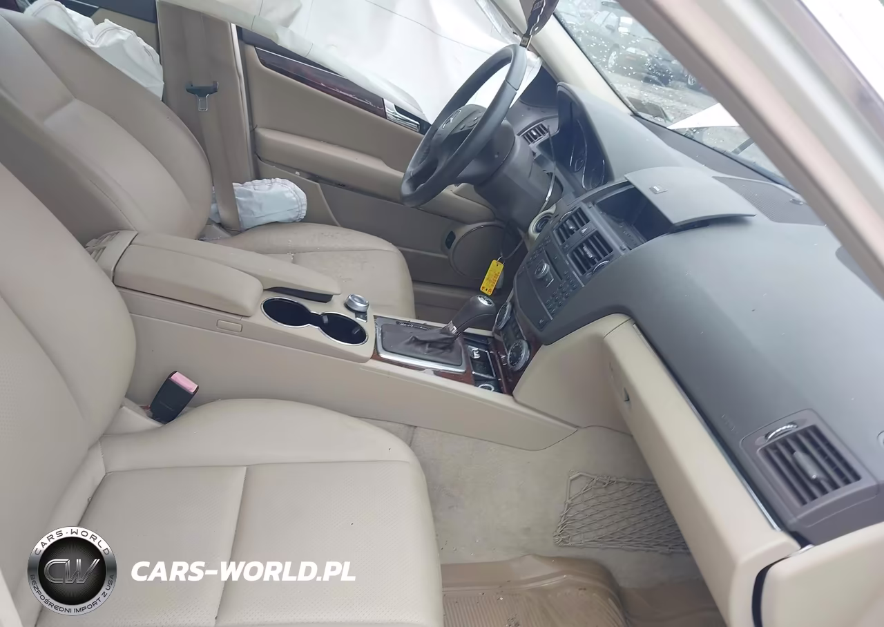2010 Mercedes-Benz C 300 Luxury 4Matic VIN:WDDGF8BB9AF458263 - 5