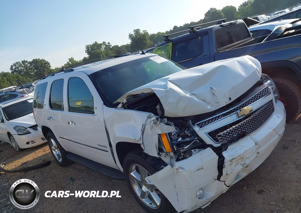 2012 Chevrolet Tahoe Ltz VIN:1GNSCCE09CR280082 - 13