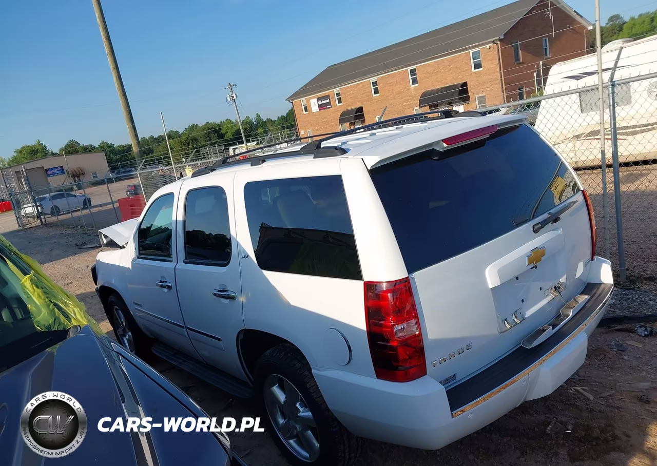 2012 Chevrolet Tahoe Ltz VIN:1GNSCCE09CR280082 - 14