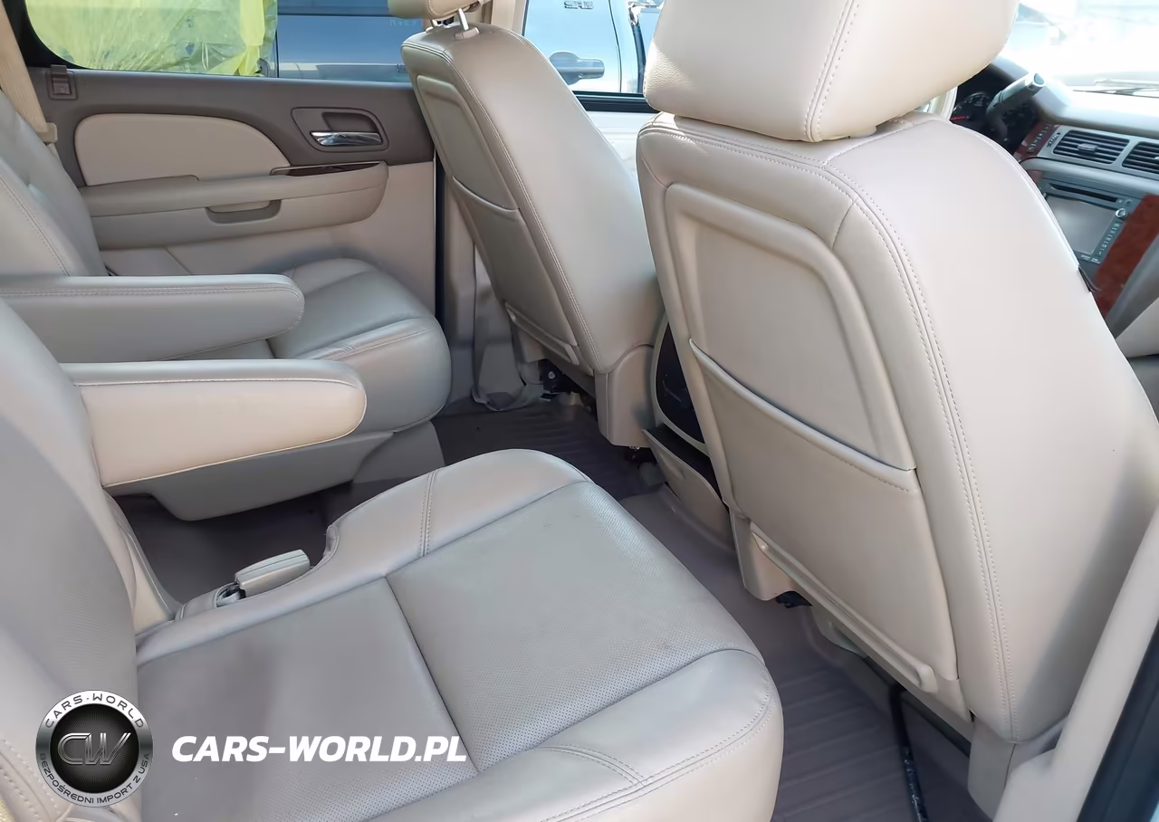 2012 Chevrolet Tahoe Ltz VIN:1GNSCCE09CR280082 - 8