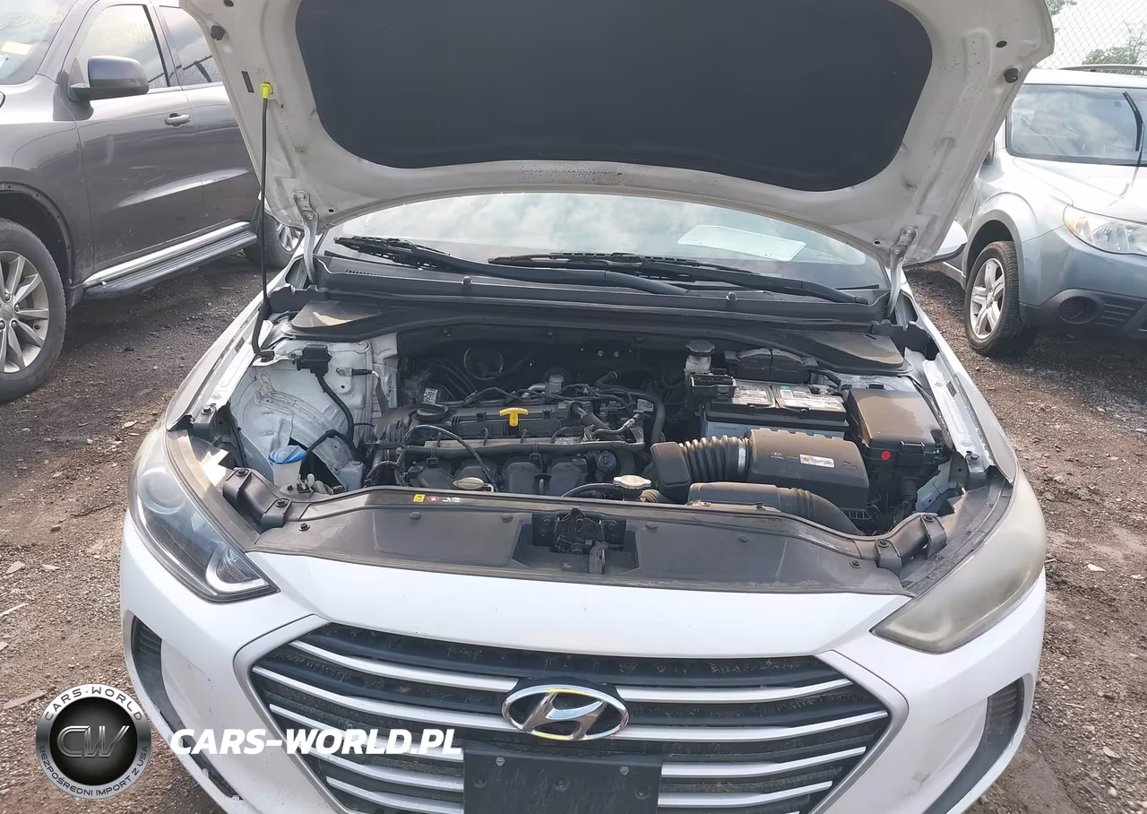 2018 Hyundai Elantra Sel VIN:5NPD84LF2JH311290 - 10