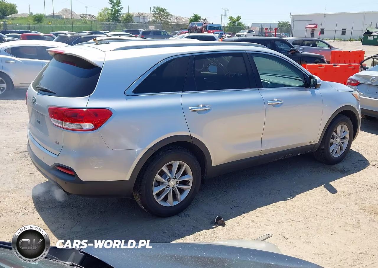 2016 Kia Sorento 2.4L Lx VIN:5XYPGDA32GG019714 - 4