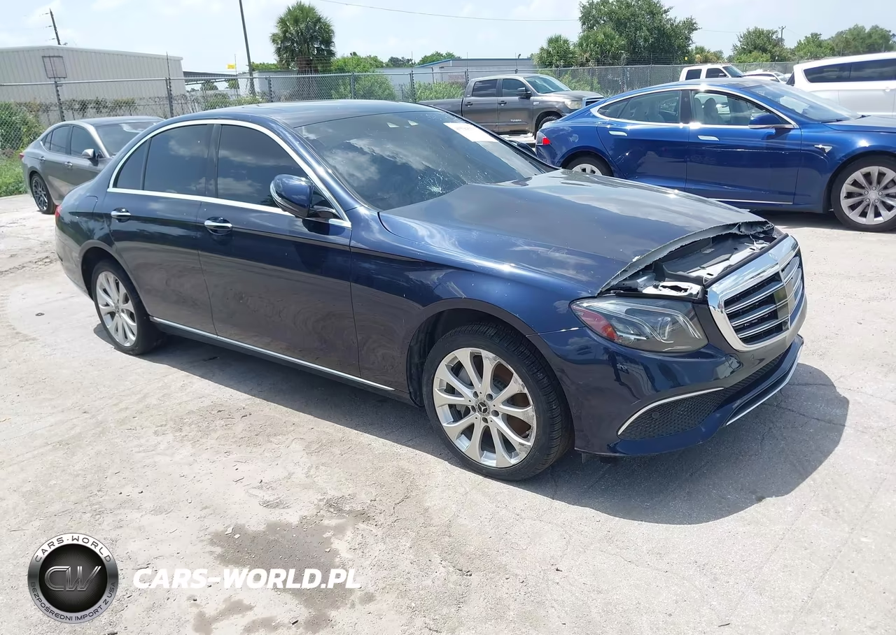 2017 Mercedes-Benz E 300