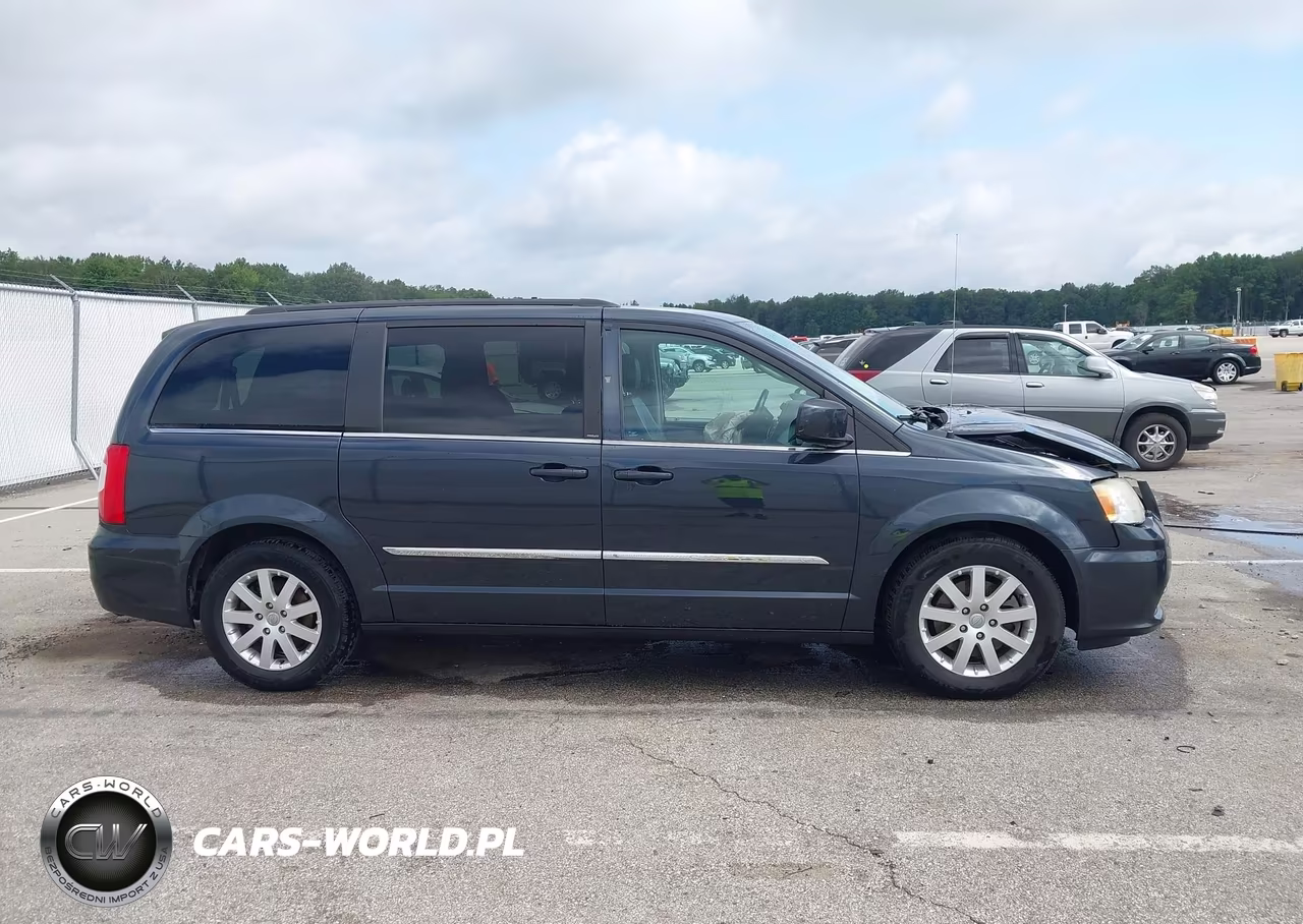 2013 Chrysler Town & Country Touring VIN:2C4RC1BG0DR675325 - 13