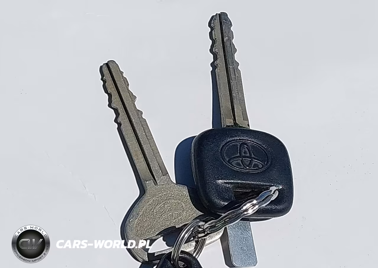 2003 Toyota Camry Se VIN:4T1BE32K73U683155 - 11
