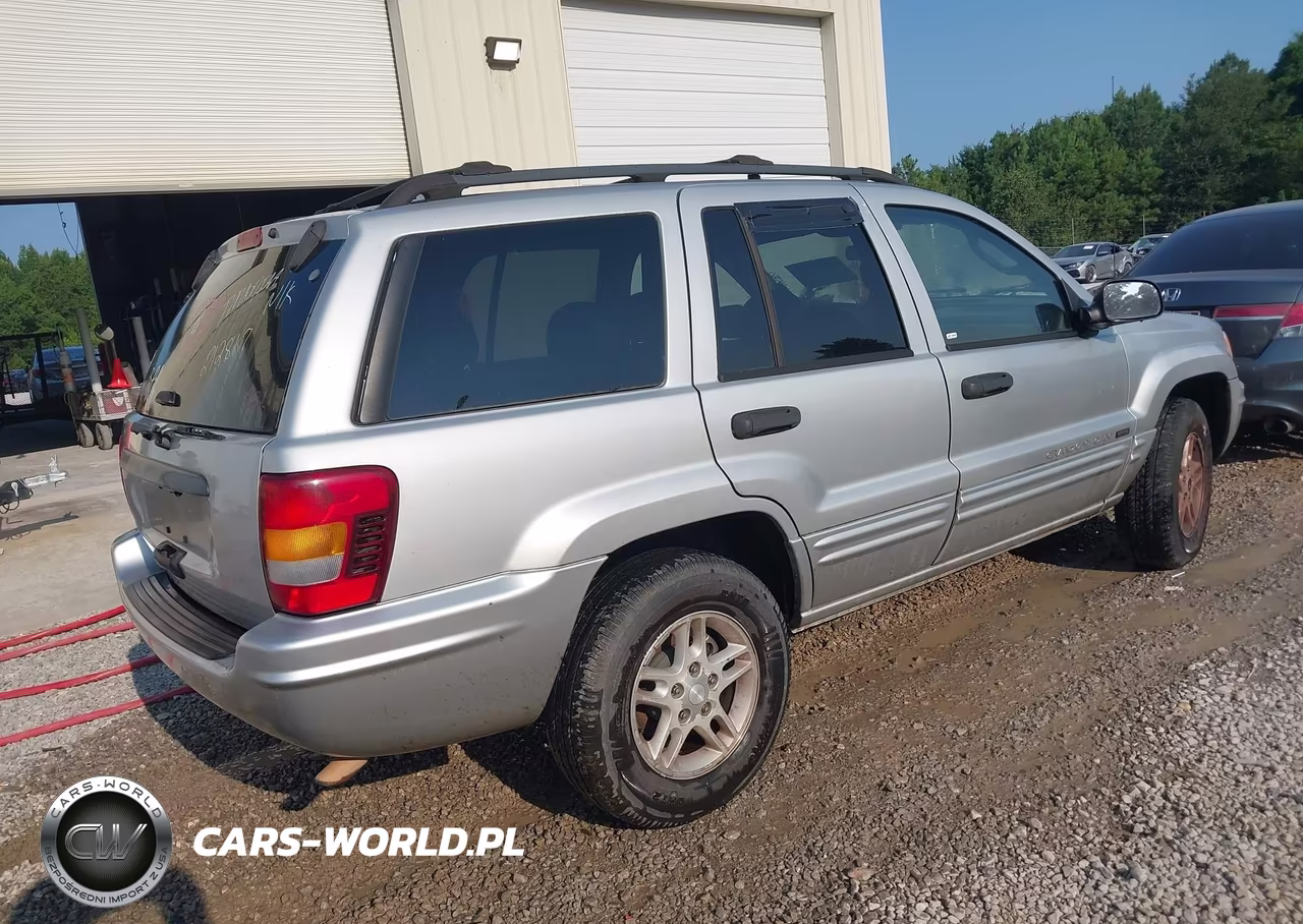 2004 Jeep Grand Cherokee Laredo VIN:1J4GX48S34C212817 - 4