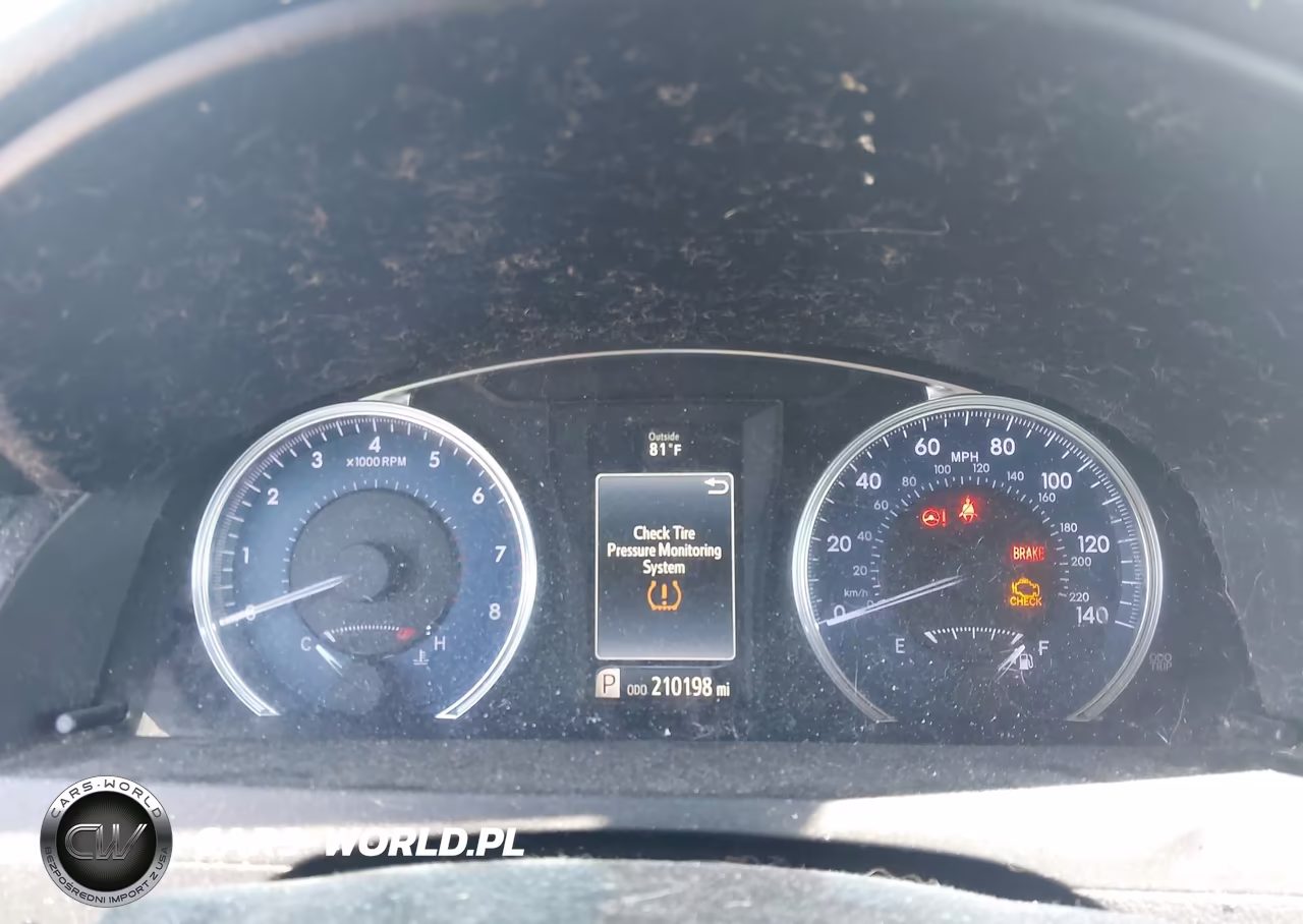 2017 Toyota Camry Le VIN:4T1BF1FK5HU734879 - 7