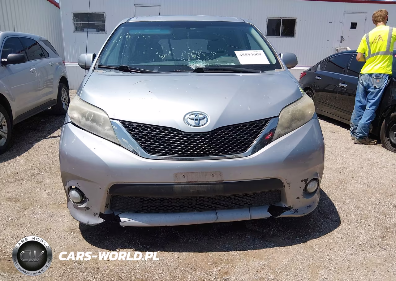 2011 Toyota Sienna Se VIN:5TDXK3DC0BS167473 - 6