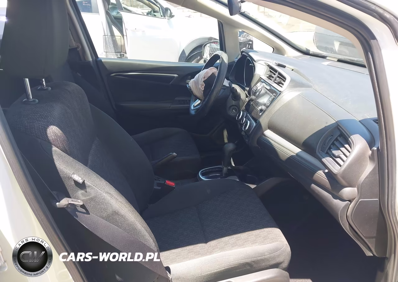 2017 Honda Fit Lx VIN:3HGGK5H5XHM713603 - 5