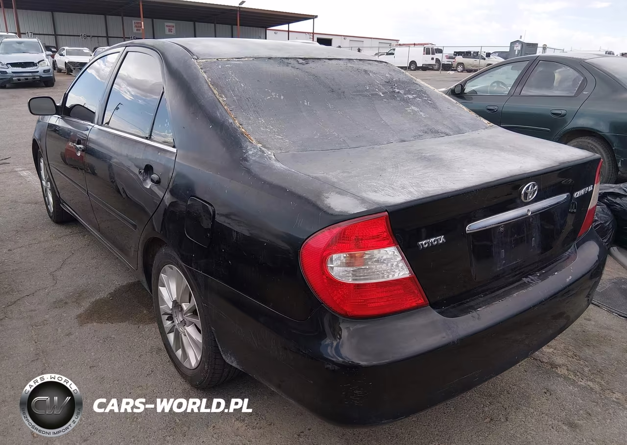 2004 Toyota Camry Le VIN:4T1BE32K84U280643 - 3