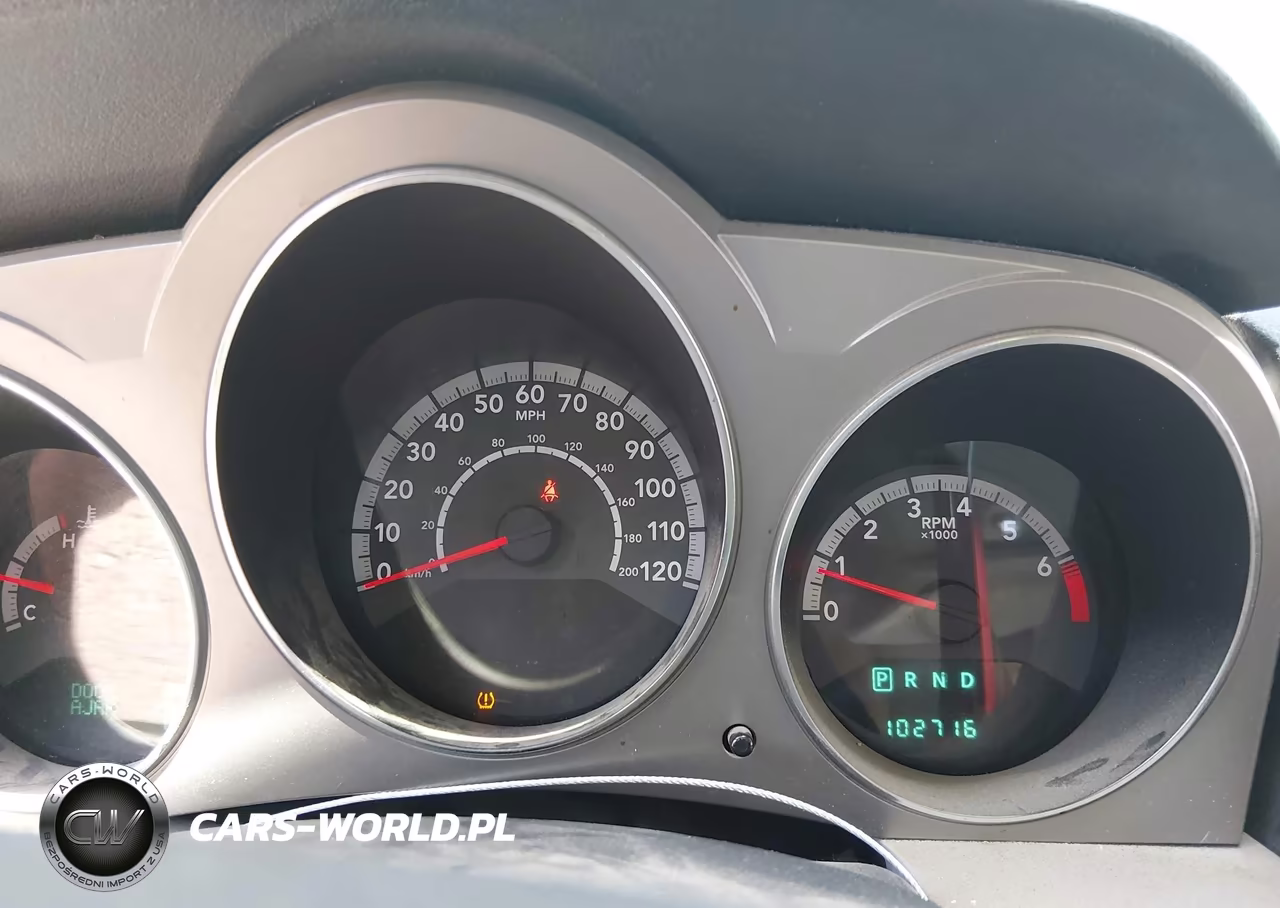 2010 Dodge Avenger R-T VIN:1B3CC5FB3AN129186 - 7