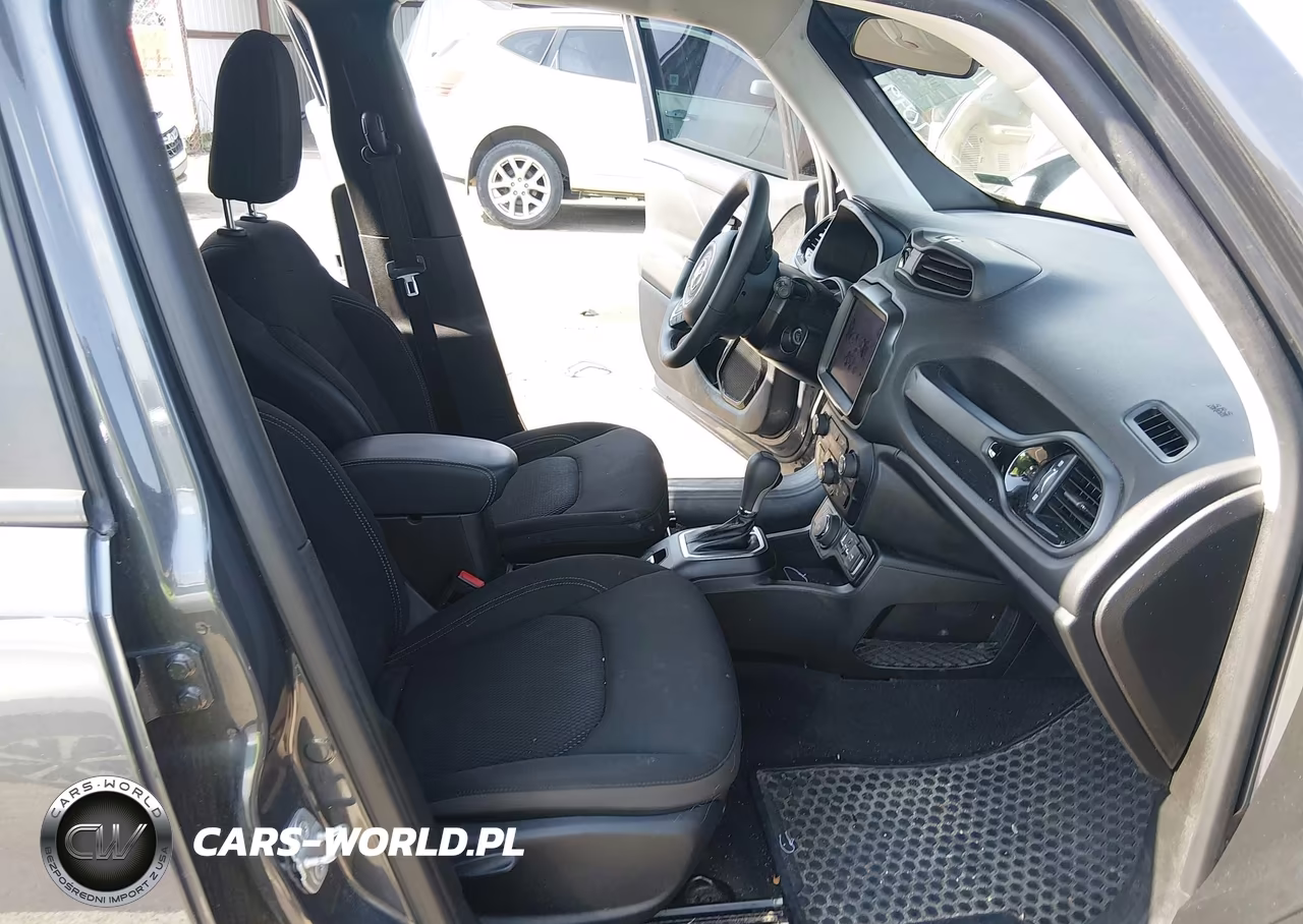 2023 Jeep Renegade Altitude 4X4 VIN:ZACNJDE17PPP27049 - 5