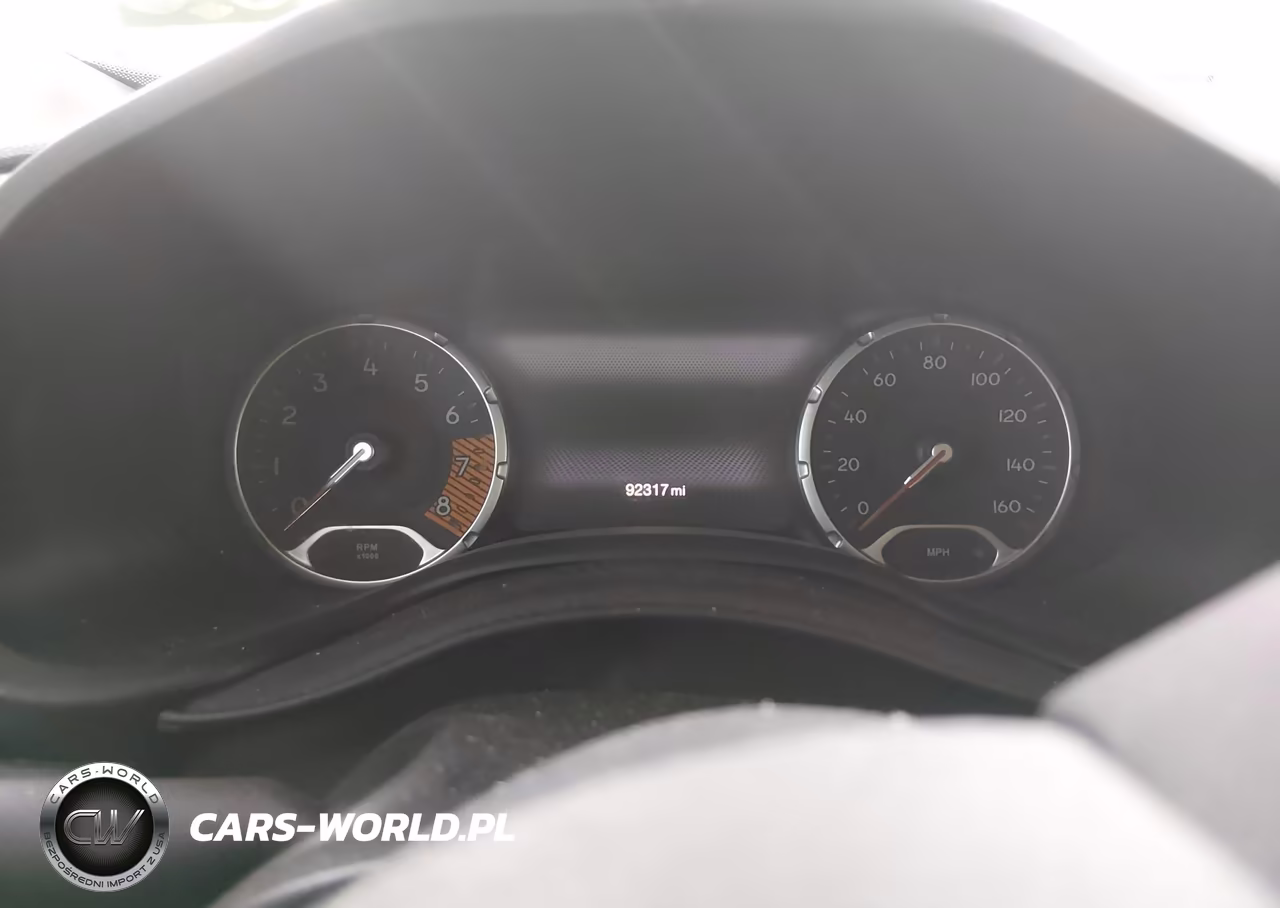 2023 Jeep Renegade Altitude 4X4 VIN:ZACNJDE17PPP27049 - 7
