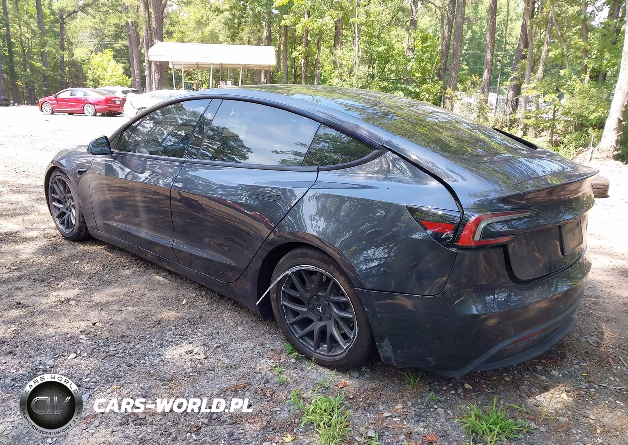 2025 Tesla Model 3 Long Range All-Wheel Drive VIN:5YJ3E1EB3SF874264 - 3