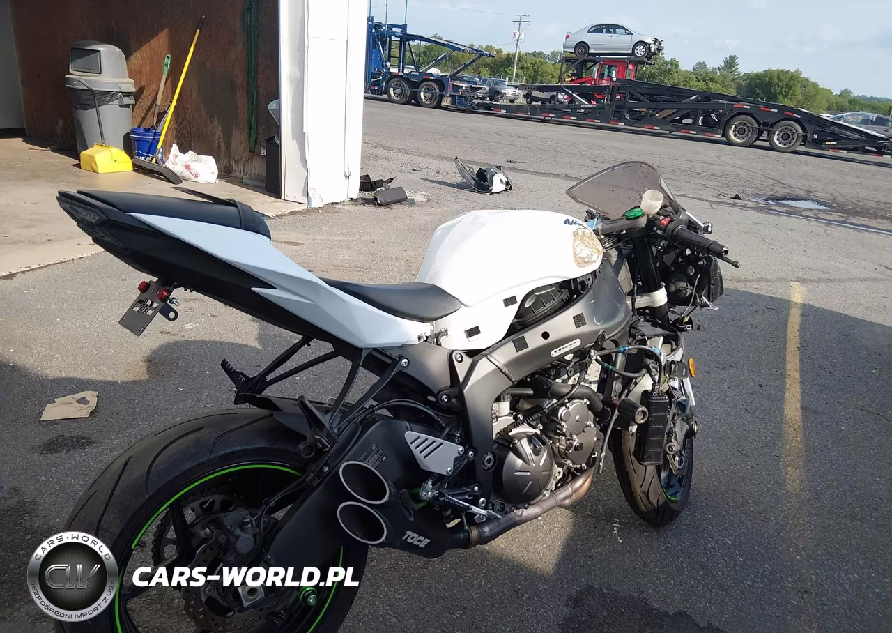 2017 Kawasaki Zx636 E VIN:JKBZXJE1XHA025378 - 4