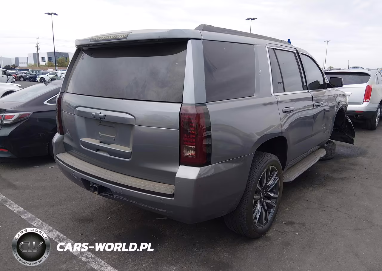 2018 Chevrolet Tahoe Lt VIN:1GNSCBKC1JR388959 - 4