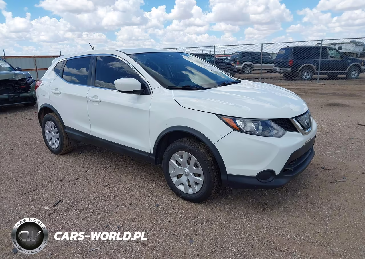 2019 Nissan Rogue Sport S – zdjęcie 1 z 15