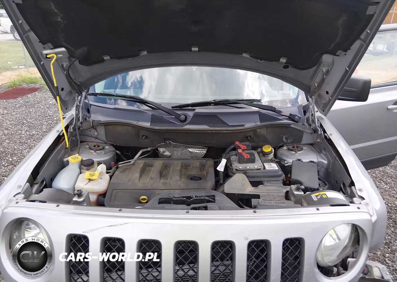 2016 Jeep Patriot Sport VIN:1C4NJPBB8GD649574 - 10