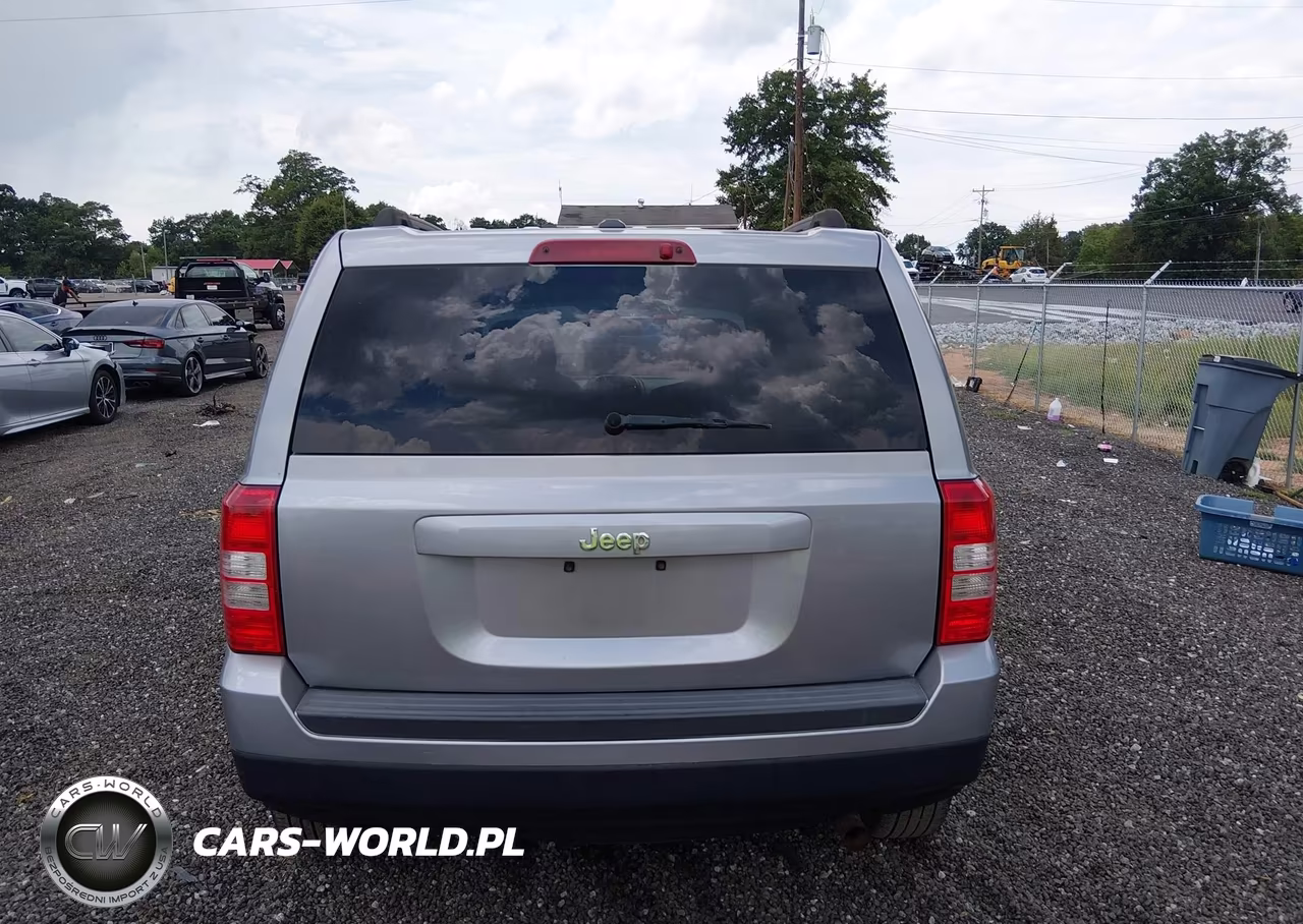 2016 Jeep Patriot Sport VIN:1C4NJPBB8GD649574 - 16