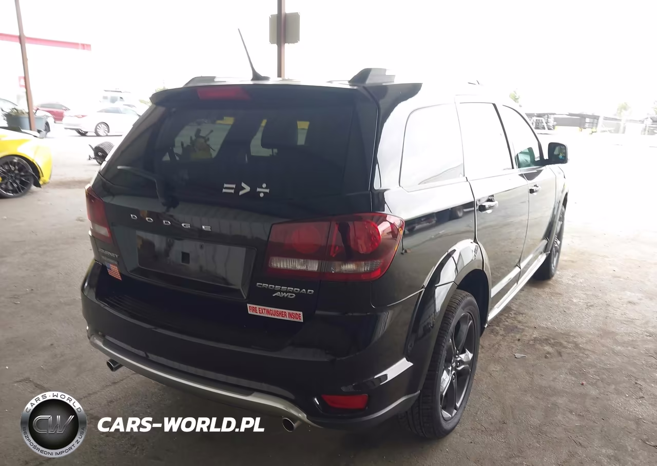 2018 Dodge Journey Crossroad Awd VIN:3C4PDDGG9JT387794 - 4