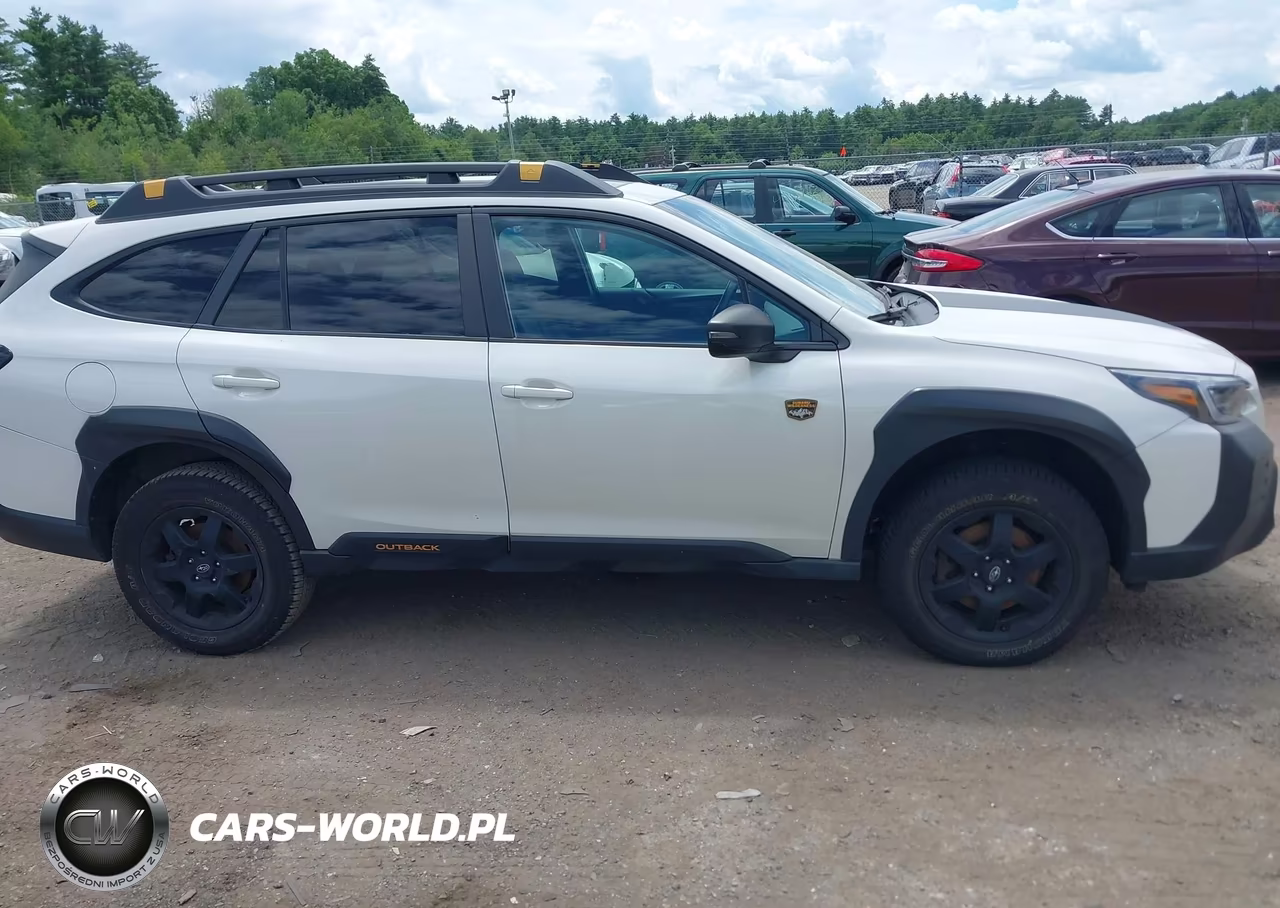 2022 Subaru Outback Wilderness VIN:4S4BTGUD1N3212784 - 13