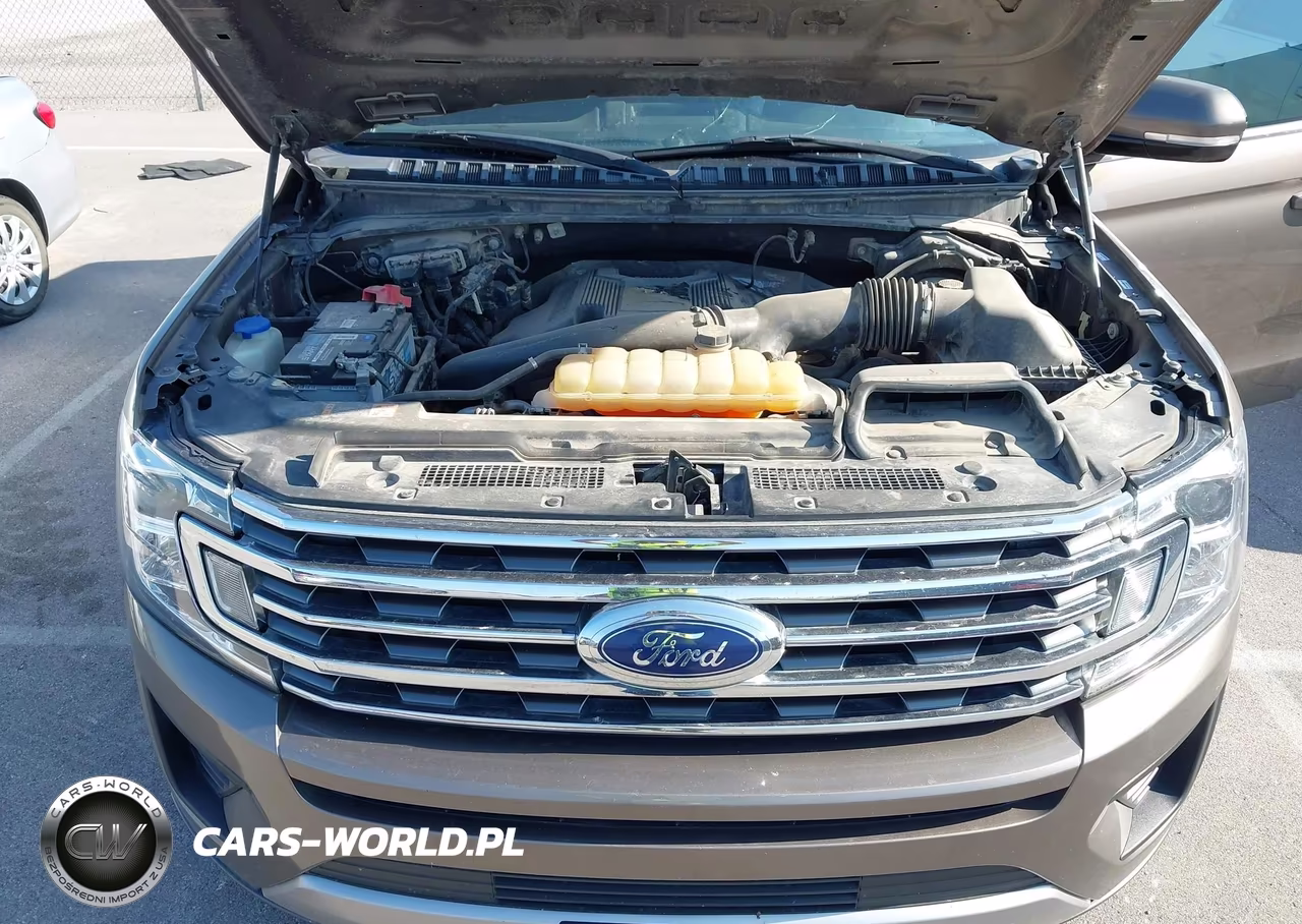 2018 Ford Expedition Xlt VIN:1FMJU1JT5JEA02432 - 10