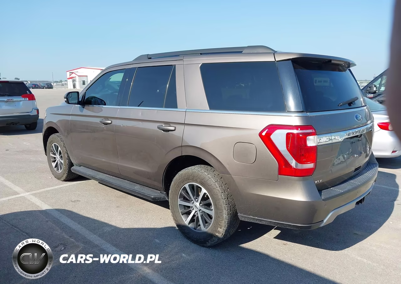 2018 Ford Expedition Xlt VIN:1FMJU1JT5JEA02432 - 14