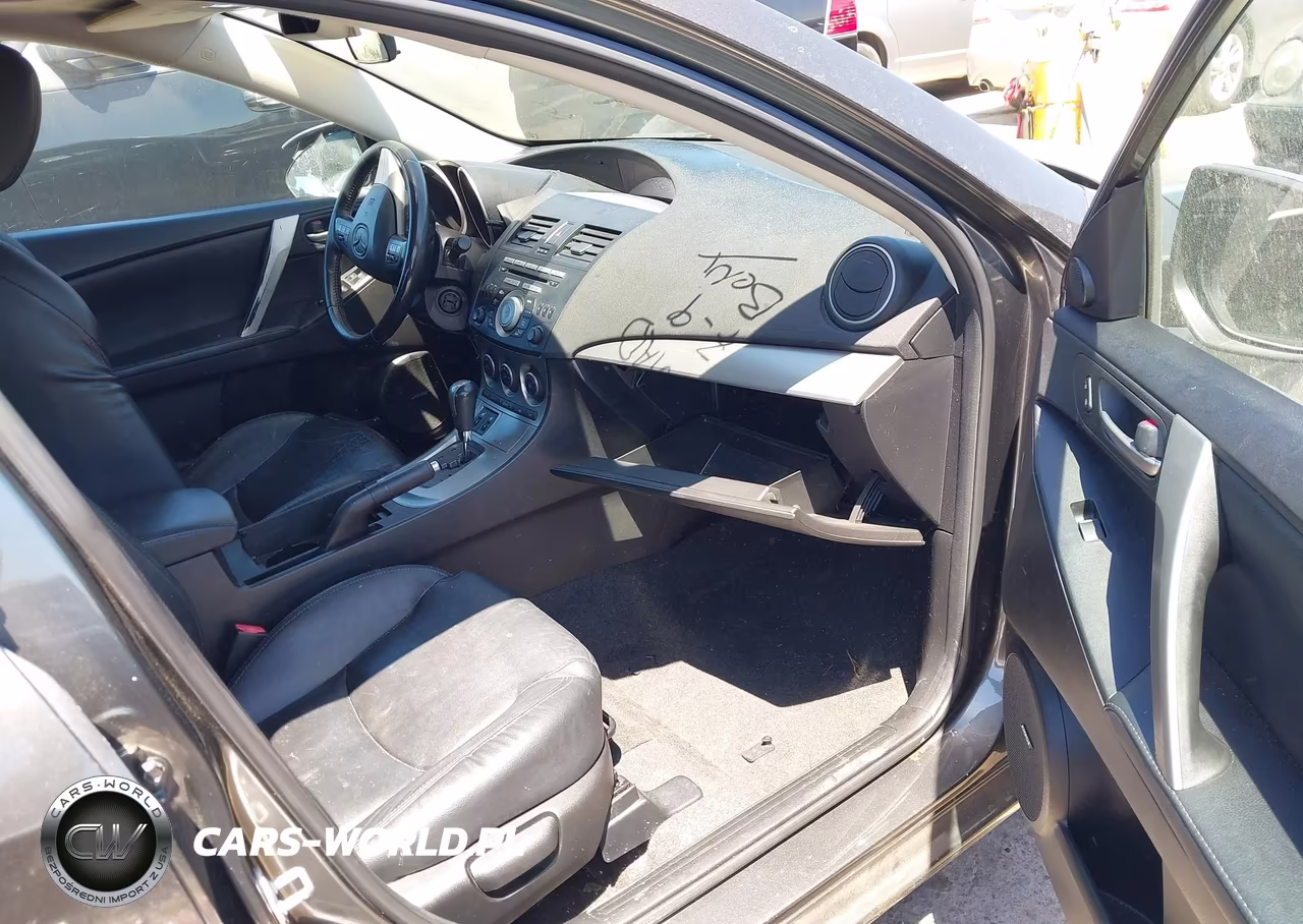 2010 Mazda Mazda3 S Grand Touring VIN:JM1BL1S67A1315686 - 5
